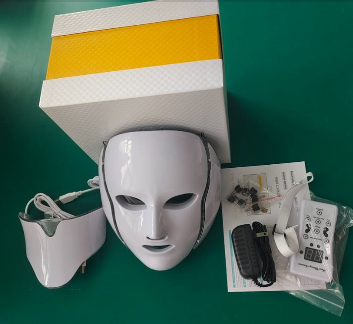 The Elyssyn Lumière Mask